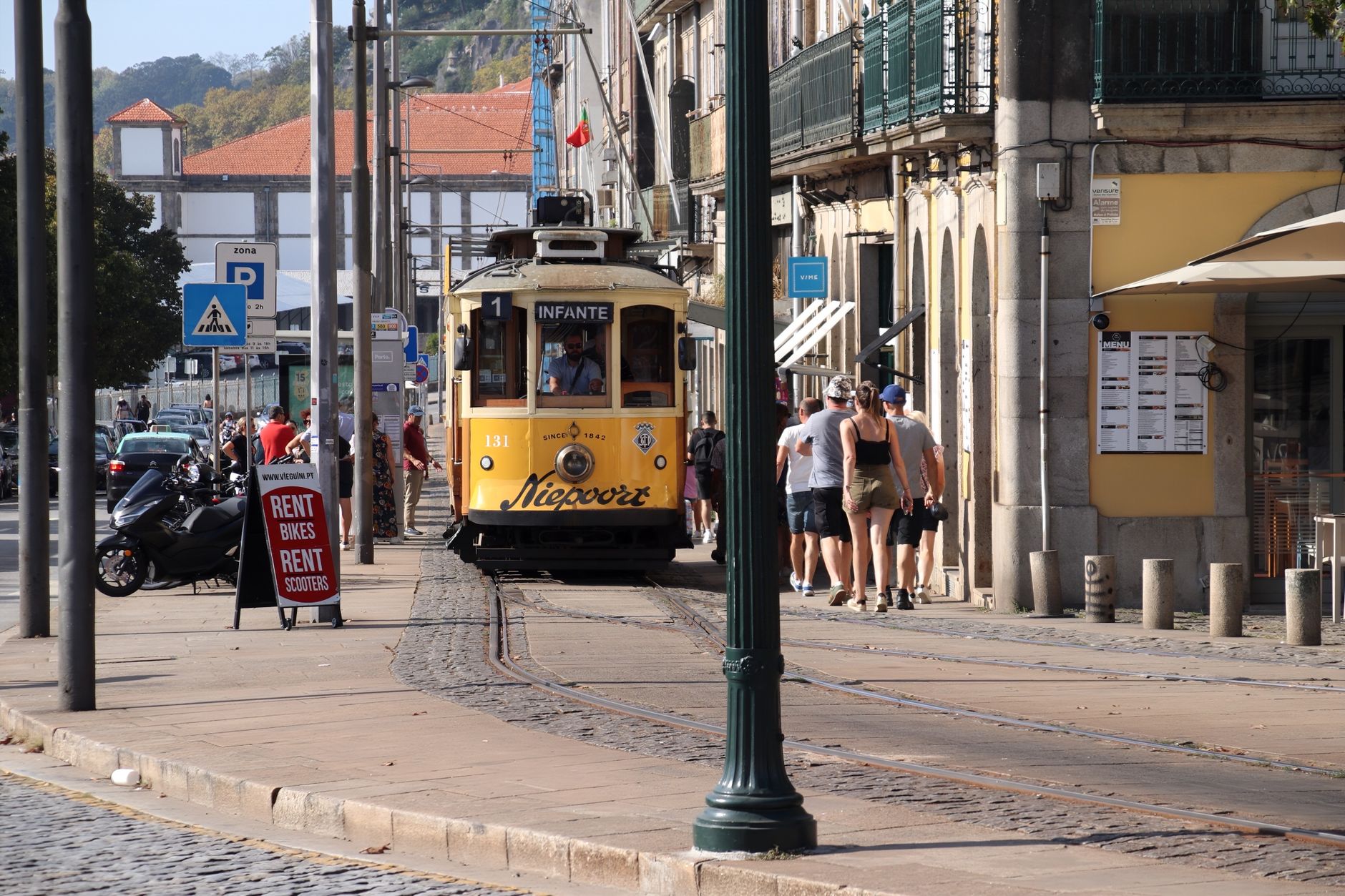 Porto rents fall